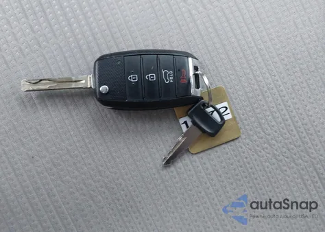 2020 Kia Sedona L из США, поврежденный, VIN KNDMA5C14L6613644